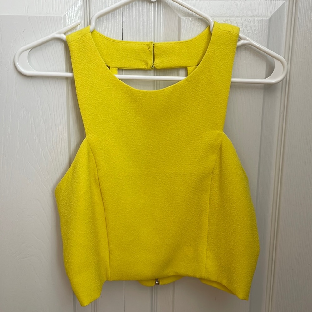 J.O.A. crop top